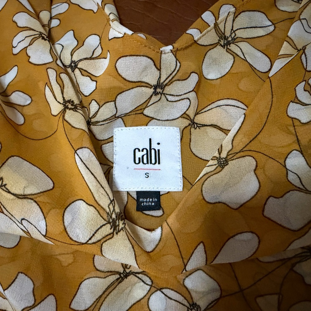 CAbi Mustard and Cream Floral Blouse small sheer - Picture 5 of 6